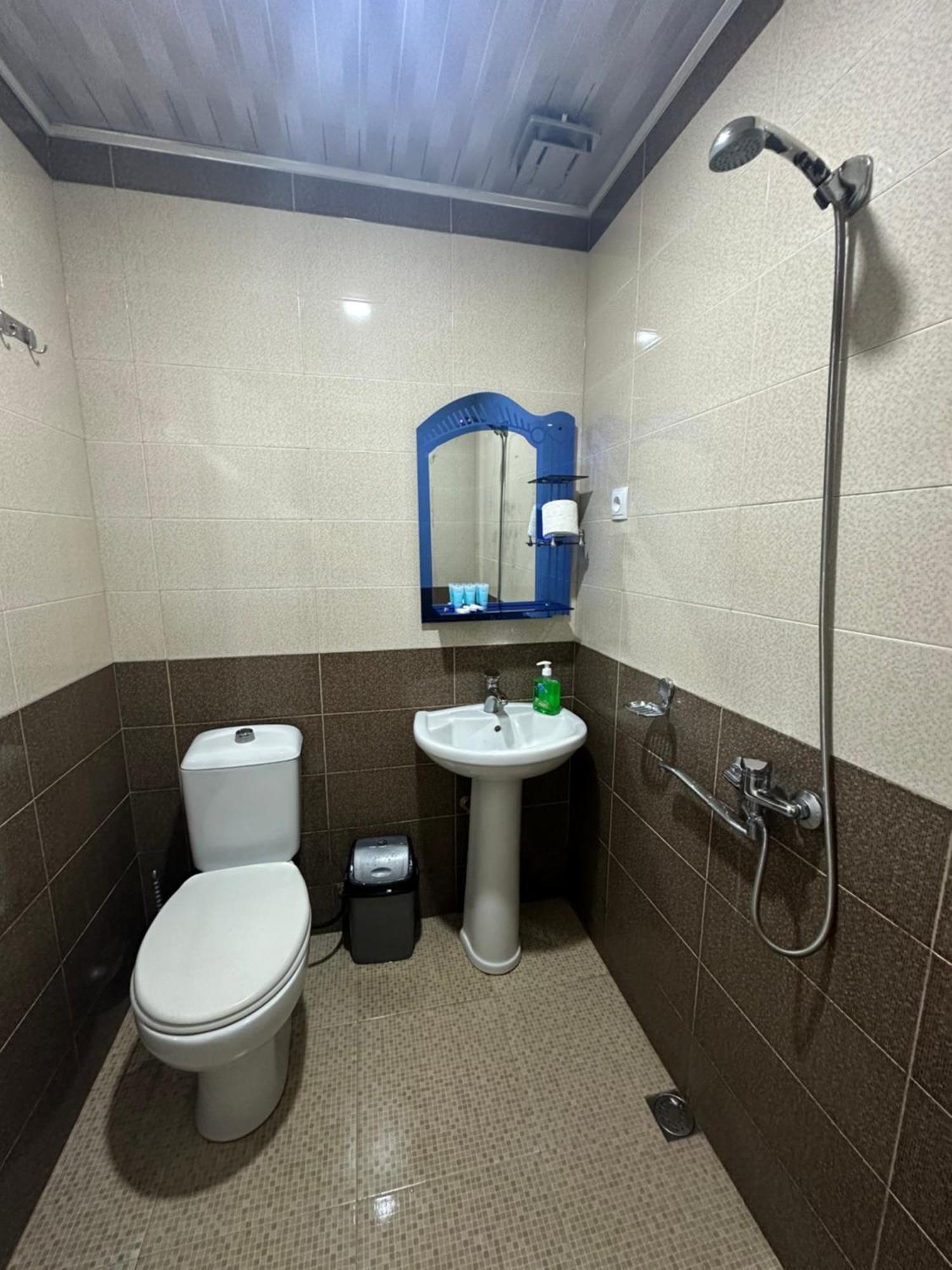 Linda Guest House Batumi Zewnętrze zdjęcie