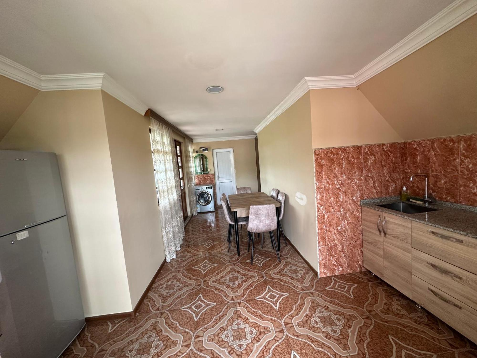 Linda Guest House Batumi Zewnętrze zdjęcie